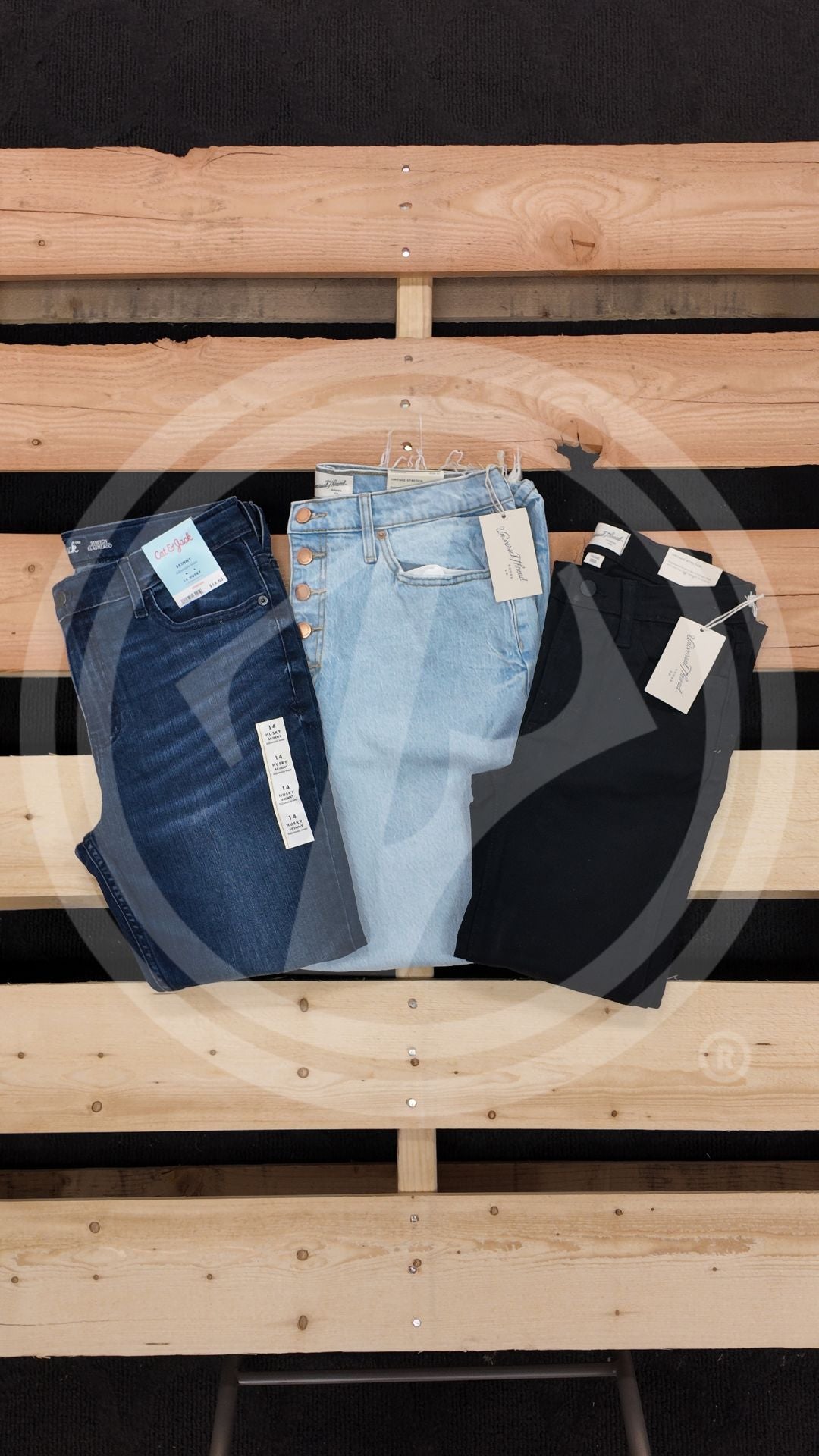 Purchase TGT case pack truckloads featuring a mix of clothing, shoes, and accessories for men, women, kids, and babies, in various seasons and sizes, from Zapps Wholesale.