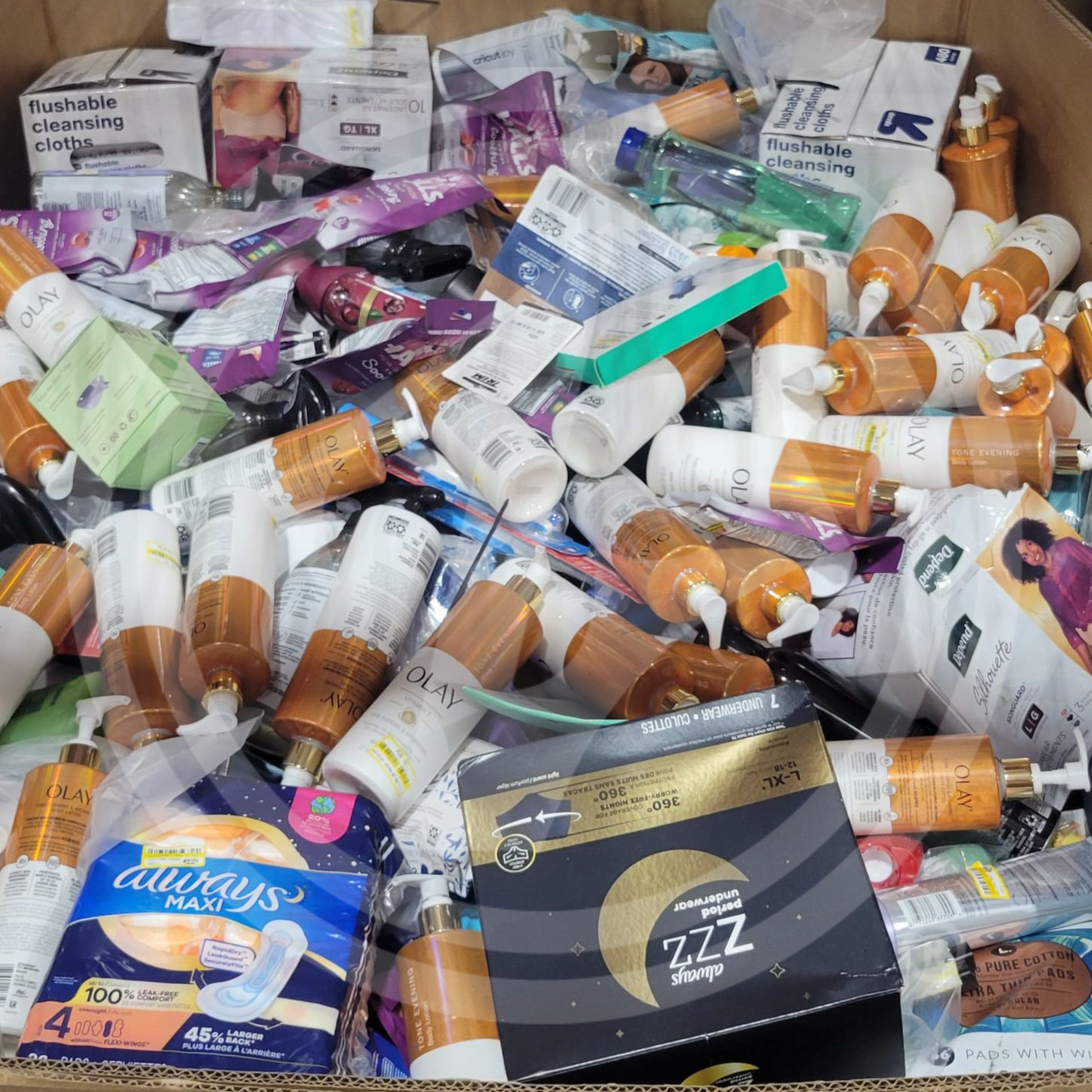Purchase TGT Health and Beauty truckloads featuring a mix of cosmetics, vitamins, supplements, and body wash from Zapps Wholesale.
