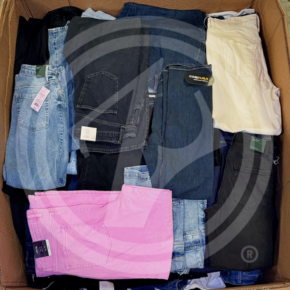 Purchase TGT jeans truckloads featuring a mix of men's, women's, and kids' jeans from Zapps Wholesale.
